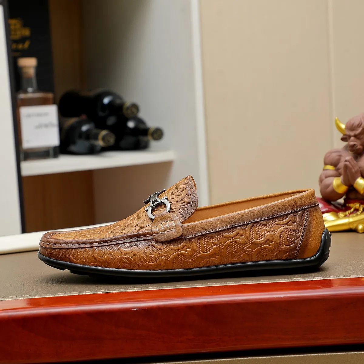 Men's shoes 💰360 🕷🕷【Ferragamo】Ferragamo Popular fashionable casual slip-on shoes🇨🇳Official website counter 1:1 production, original mold opening💯Good quality visible, imported high-end first-layer calfskin, luxurious pigskin lining🌿Very clear texture, high-quality waterproof, non-slip and wear-resistant outsole🎋High quality and low price, truly handmade🍓Color, code number 38-45
